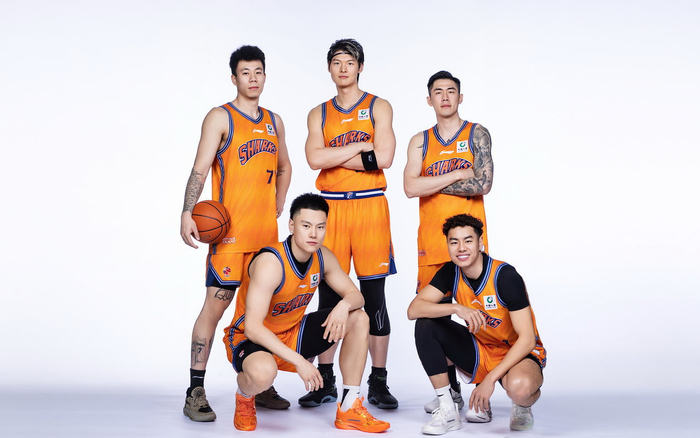 12人大名单出炉：上海对广东，王哲林与张镇麟将